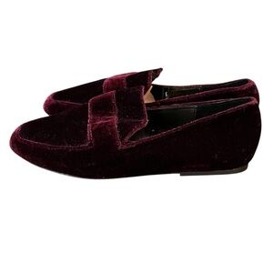 Zara NWT burgundy velvet loafers